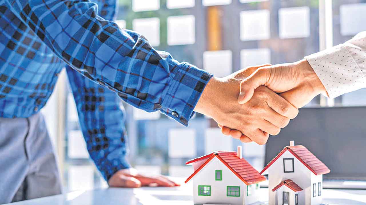 Real Estate | రియల్‌ ఎస్టేట్‌ మార్కెట్‌లో అనూహ్య మార్పులు.. సొంతింటి కల సాకారంలో జాప్యం తగదు