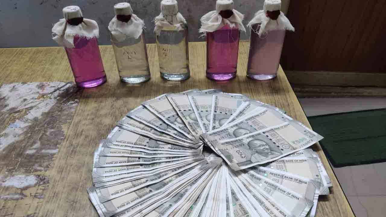 ఏసీబీకి చిక్కిన మున్సిపల్‌ అధికారి