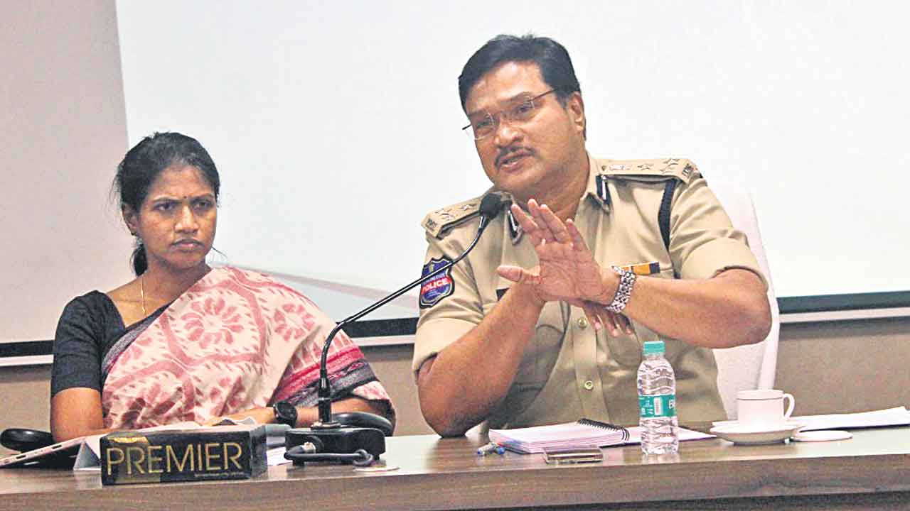 ‘సాహితీ’ వసూళ్లు 1164 కోట్లు