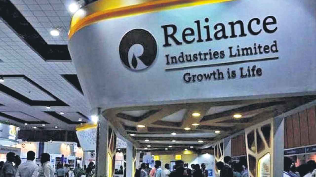 ఆర్‌ఐఎల్‌ అదరహో