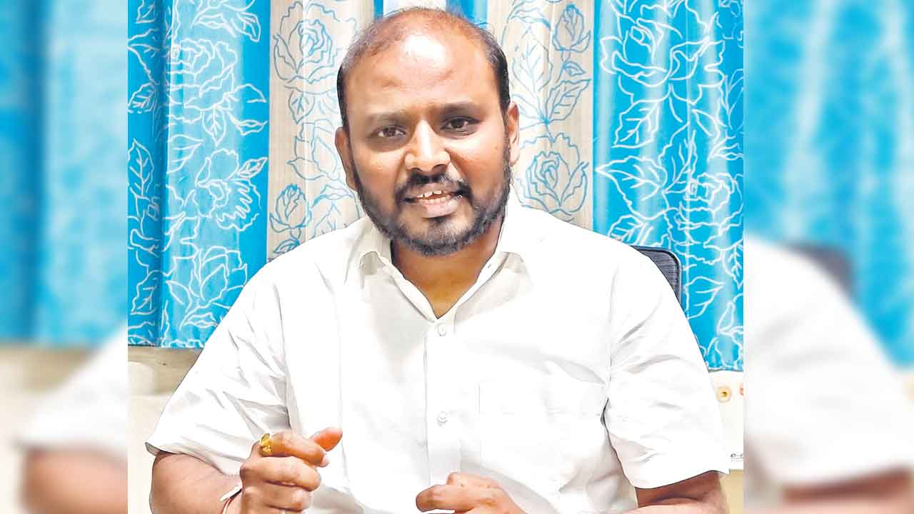 బండ్ల.. నీ స్థాయి తెలుసుకొని మాట్లాడు