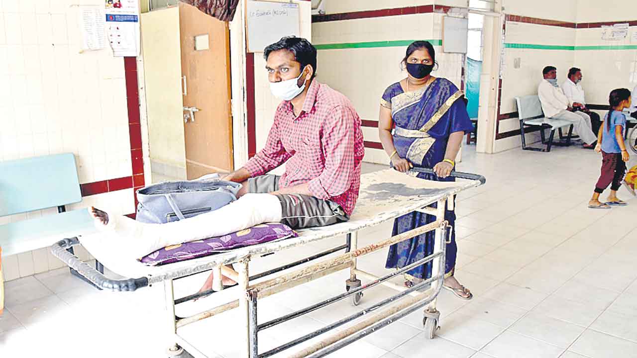 పేషెంట్‌ కేర్‌ ఎక్కడ?