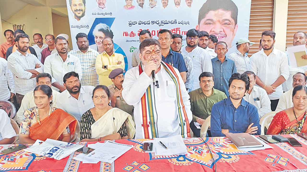 పారదర్శకంగా పథకాల అమలు