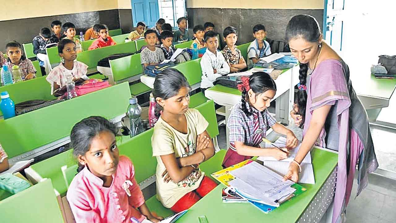 టీచర్ల సమస్యలు పరిష్కారమయ్యేనా?