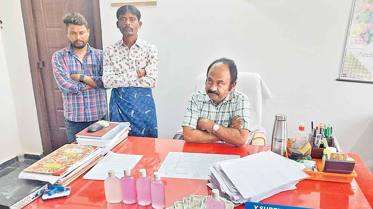 ఏసీబీ వలలో యాదాద్రి డీటీవో