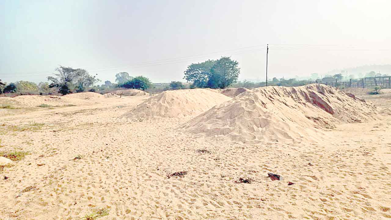 ఇసుక దందా