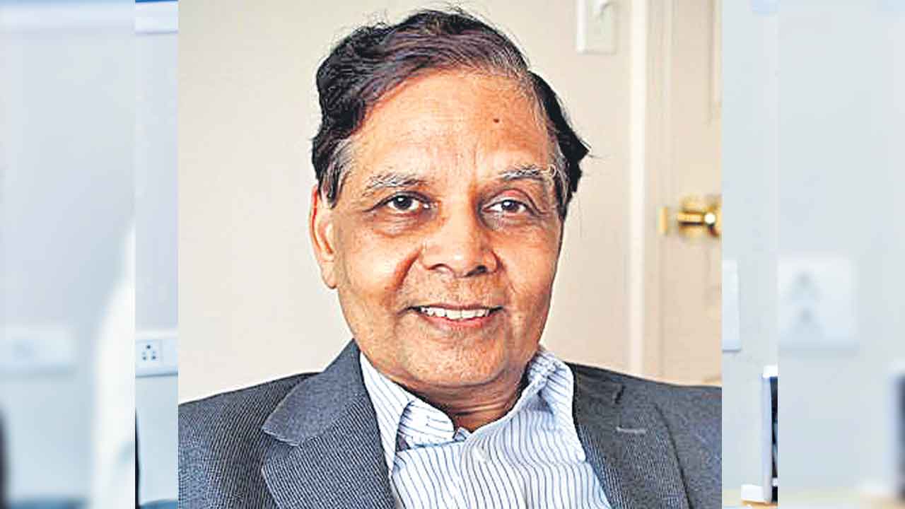 16వ ఆర్థిక సంఘం చైర్మన్‌గా పనగరియా