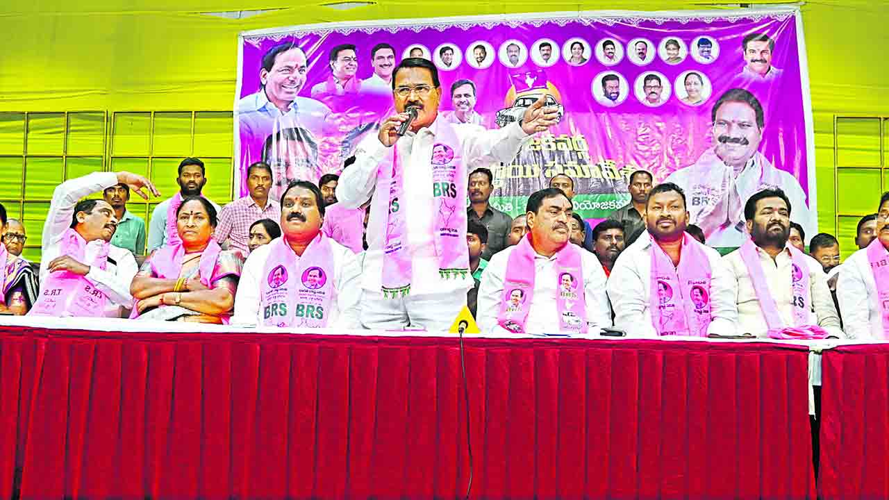 హామీలు నెరవేర్చకుంటే ప్రజలే నిలదీస్తరు..