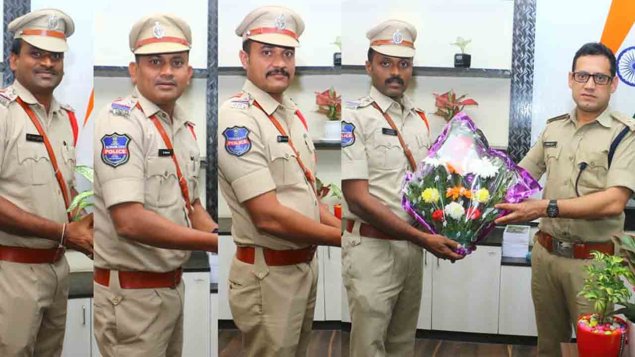 సీపీని కలిసిన సీఐలు