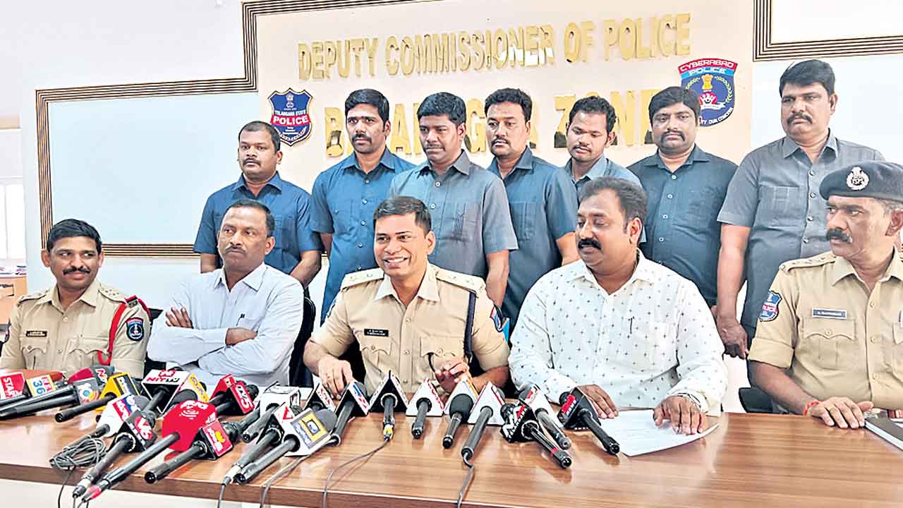 ఏపీ – హైదరాబాద్‌ హాష్‌ ఆయిల్‌ తరలింపు