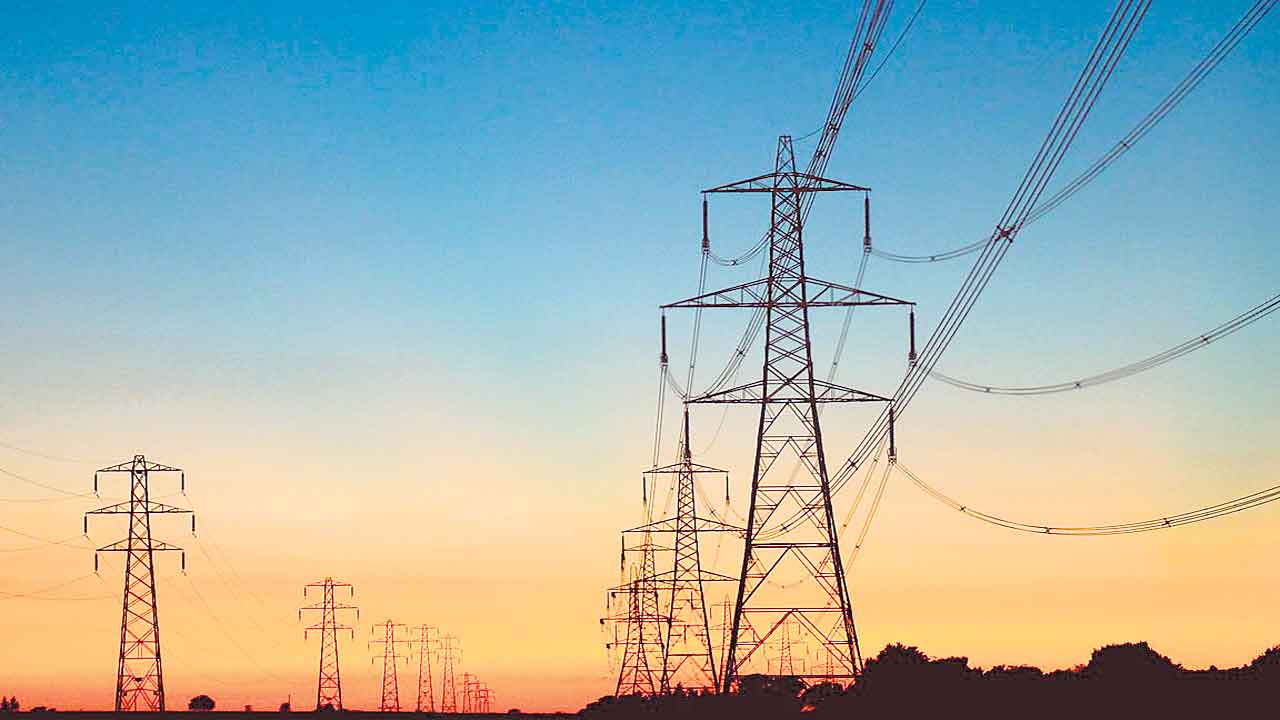 రోజూ 2 గంటలు కరెంటు కోతలు