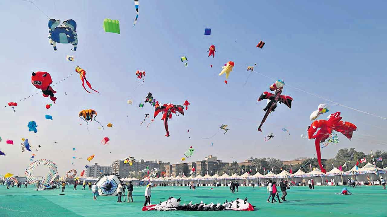 Hyderabad | నేటి నుంచి కైట్‌ ఫెస్టివల్‌.. ఈ ప్రాంతాల్లో ట్రాఫిక్‌ ఆంక్షలు