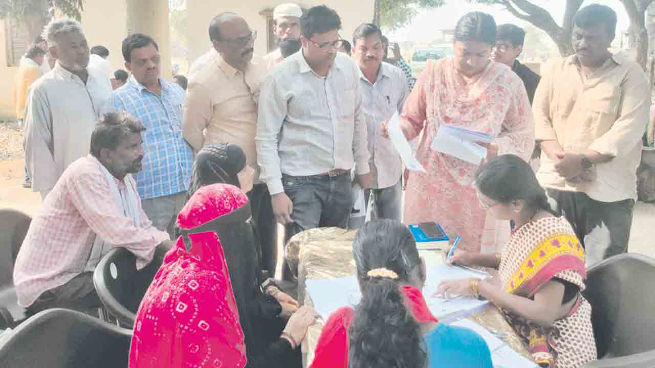 కొనసాగుతున్న ‘ప్రజాపాలన’