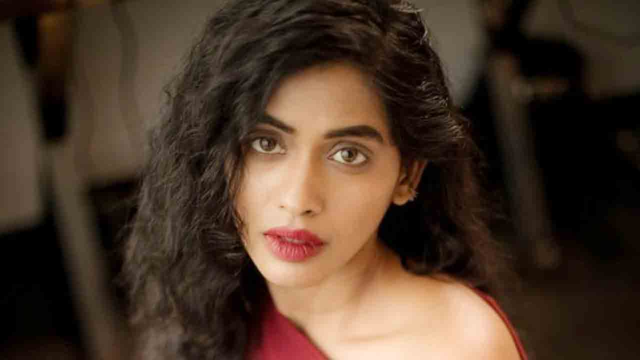 Anjali Patil | సైబర్‌ ఉచ్చులో బాలీవుడ్‌ నటి.. రూ.లక్షలు కాజేసిన కేటుగాళ్లు