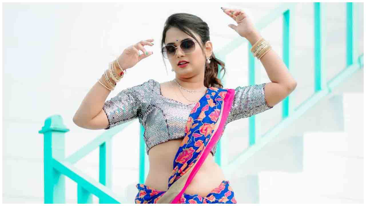 Ariyana Glory | సరికొత్త పోజులతో కైపెక్కిస్తున్న అరియానా గ్లోరీ..