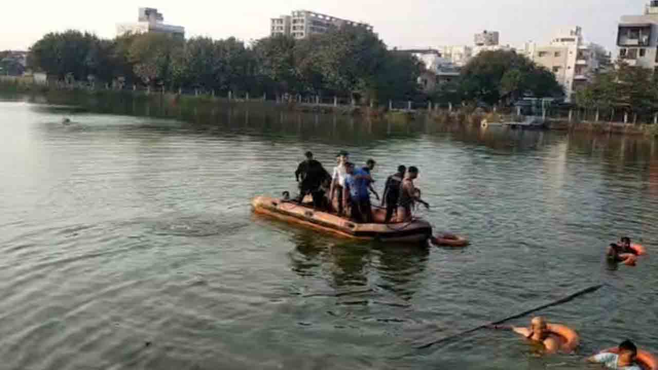 Boat Capsize | గుజరాత్‌లో ఘోర ప్రమాదం.. 14 మంది విద్యార్థులు సహా 16 దుర్మరణం..