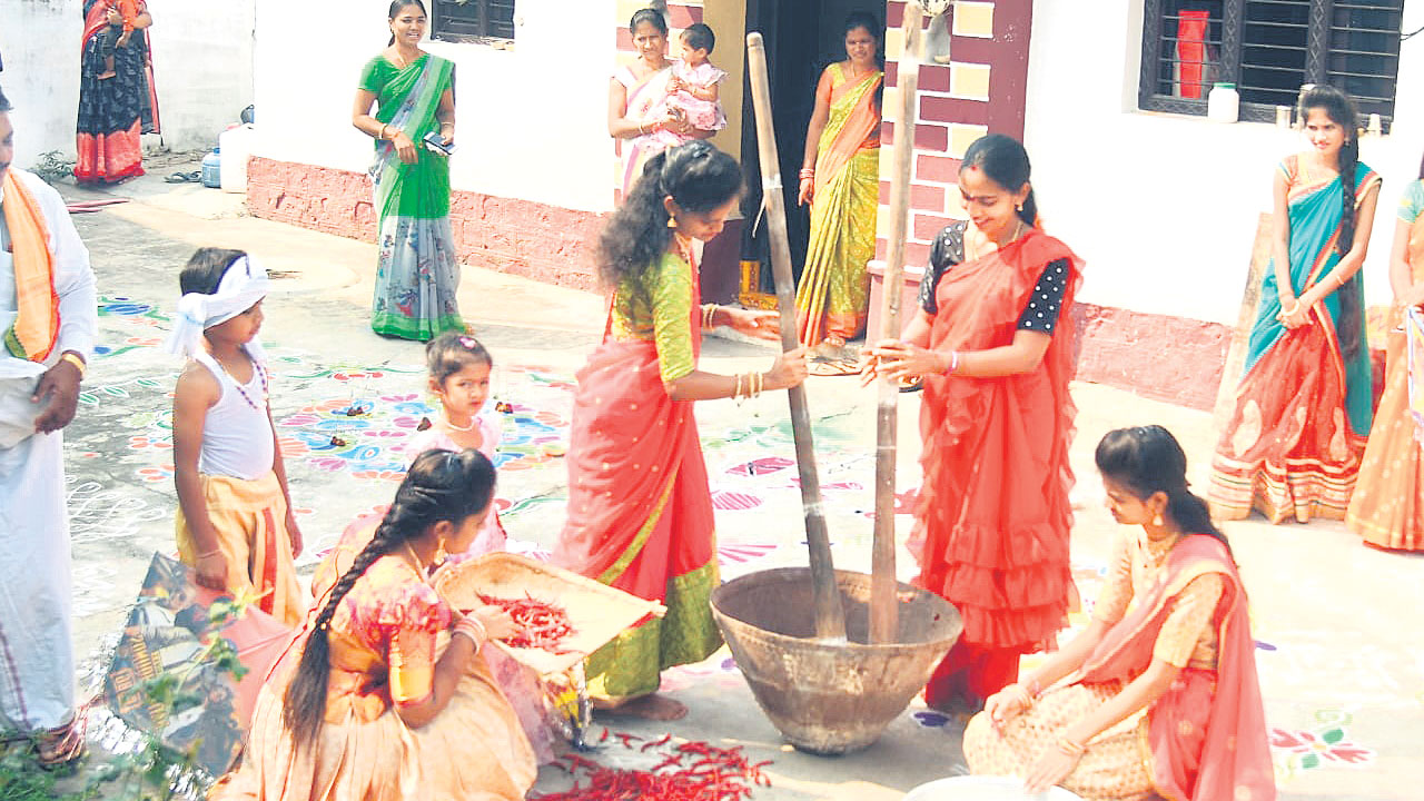 సంబురాల సం‘క్రాంతి’