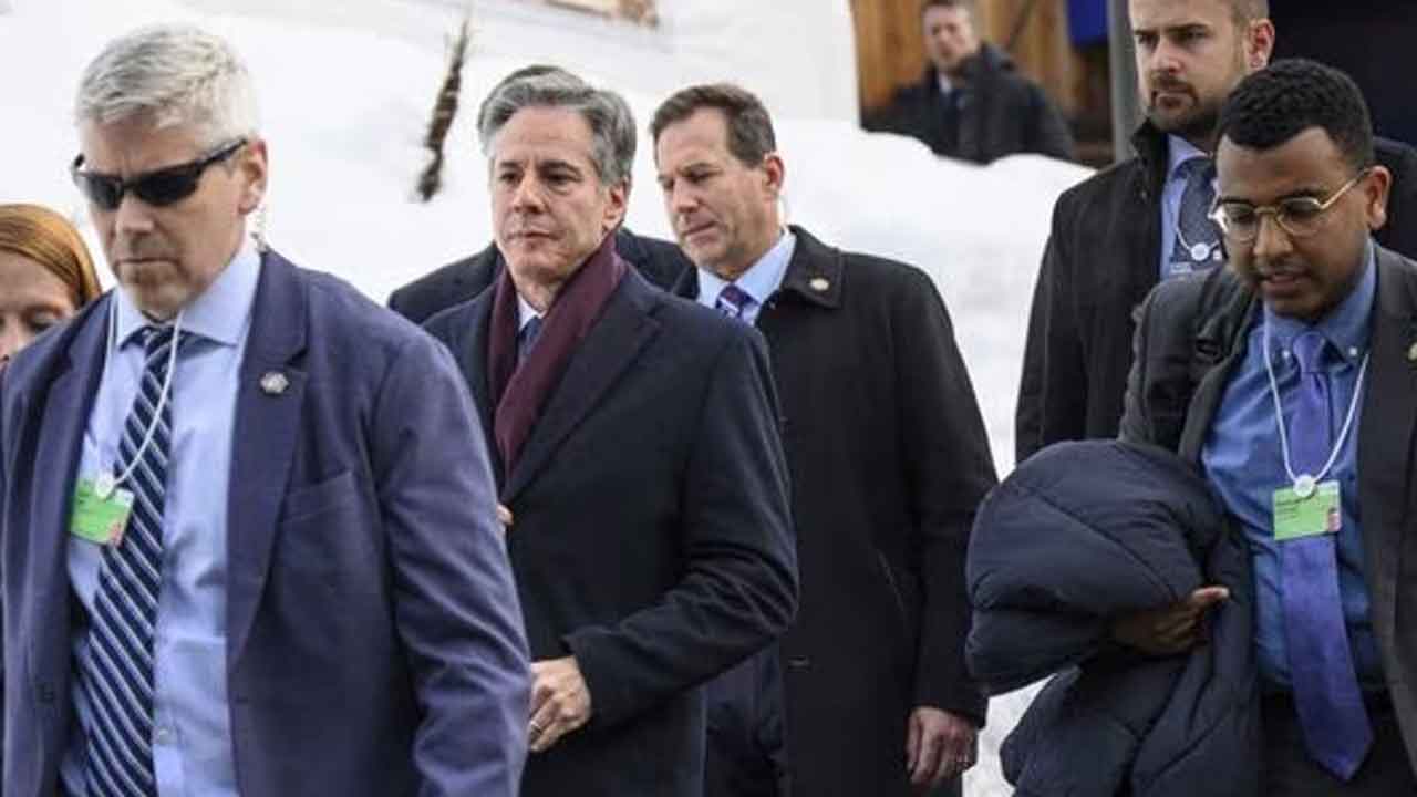 బోయింగ్‌లో సాంకేతిక లోపం..