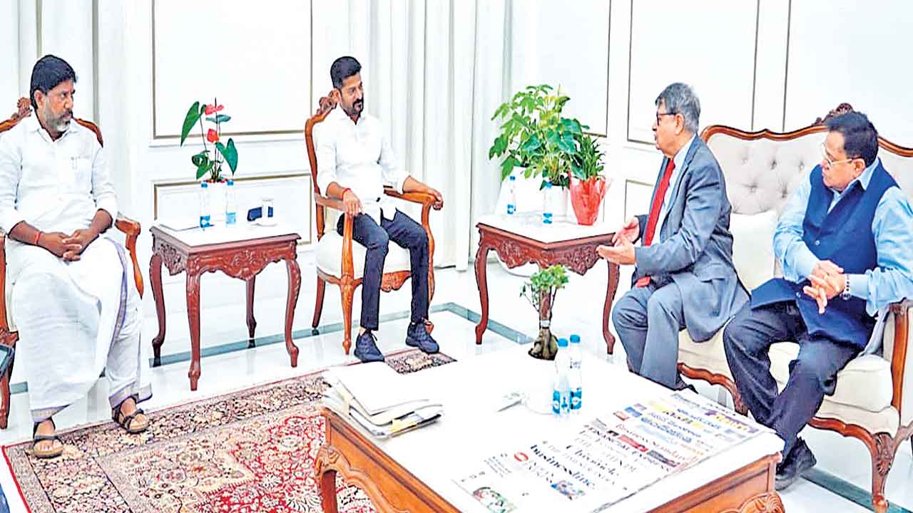 రాష్ట్రానికి నిధుల కేటాయింపు పెంచండి