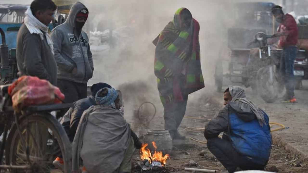 Cold wave | ఉత్తరాది రాష్ట్రాలను వణికిస్తున్న చలి.. ఢిల్లీలో 6 డిగ్రీల అత్యల్ప ఉష్ణోగ్రత