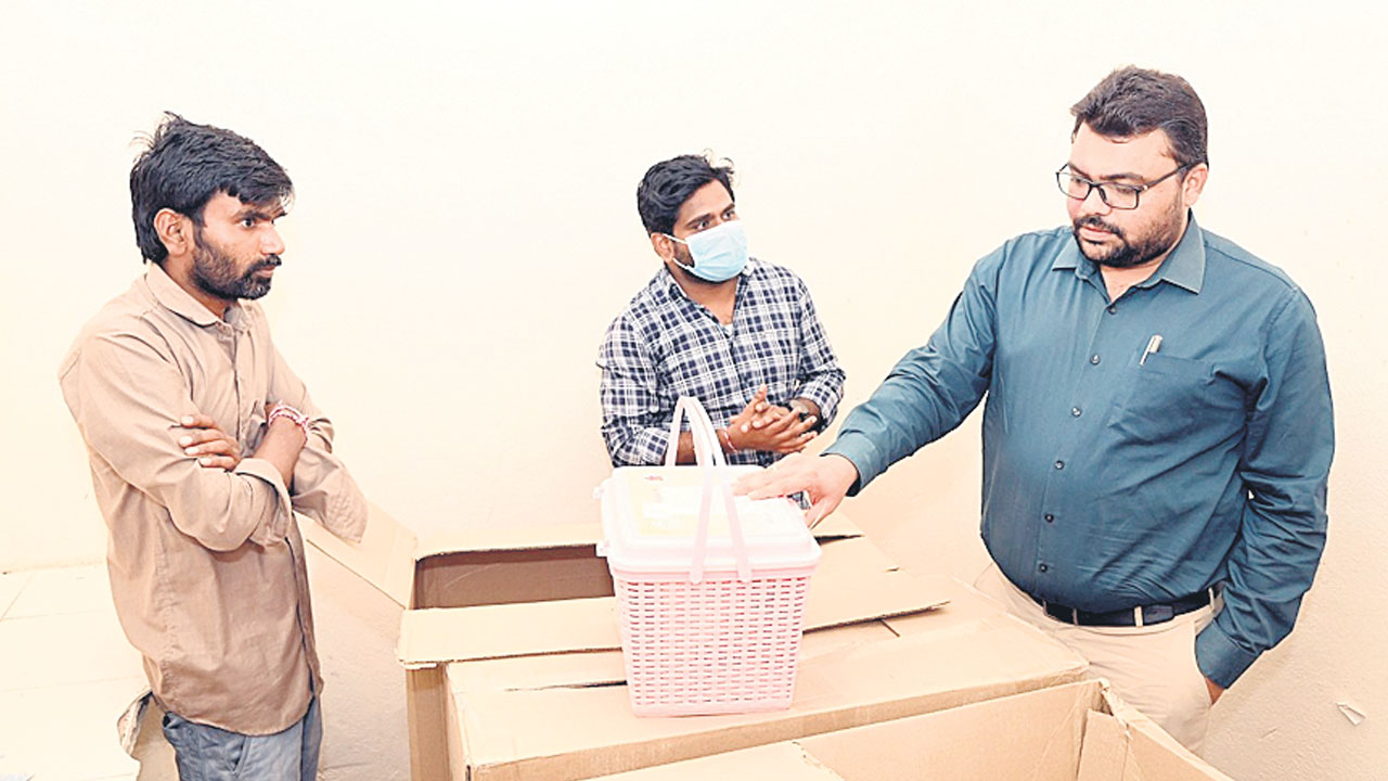 బాధ్యతాయుతంగా పనిచేయాలి