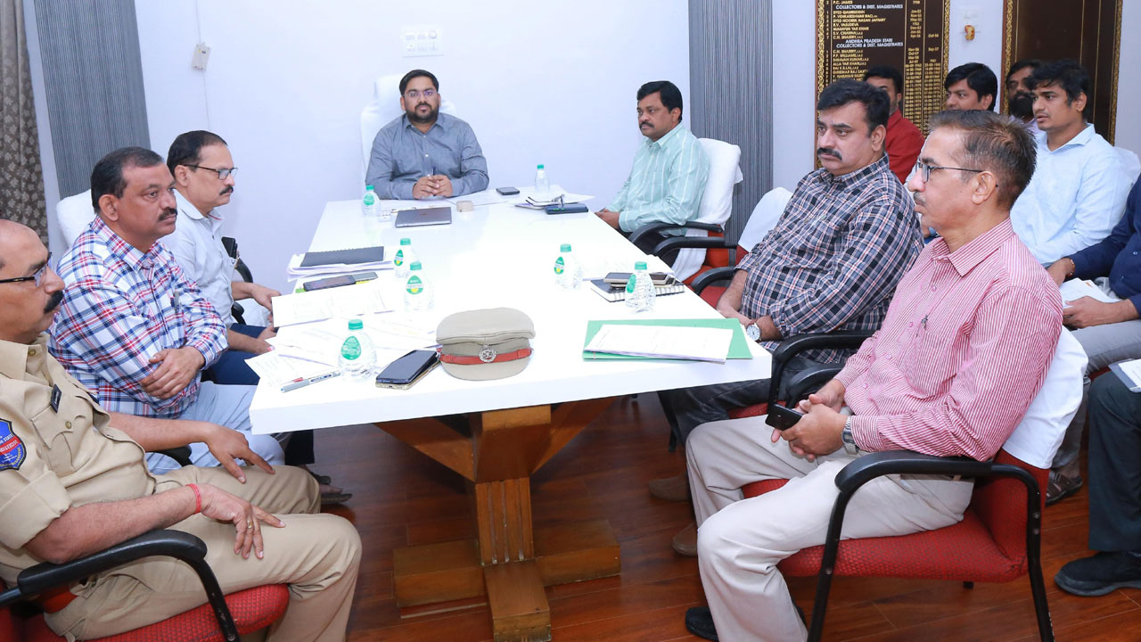 పార్లమెంట్‌ ఎన్నికలను పకడ్బందీగా నిర్వహించాలి