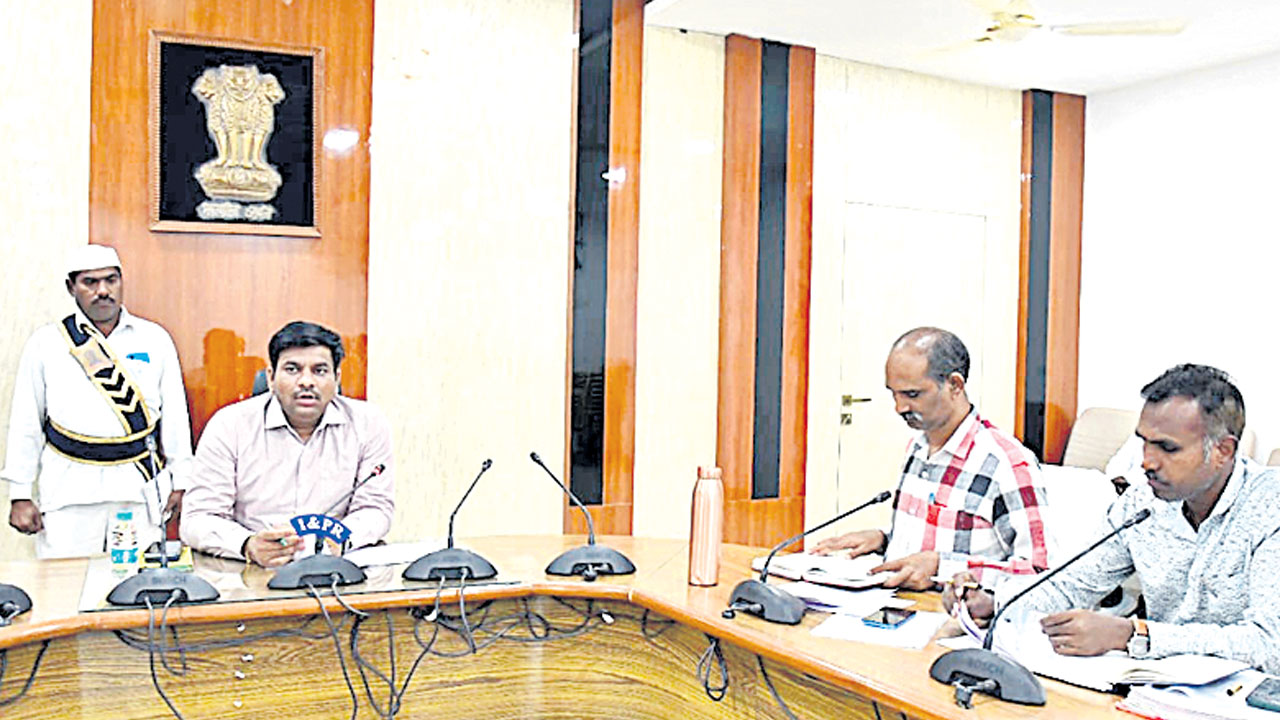 స్మార్ట్‌సిటీ పనులను వేగంగా పూర్తి చేయాలి