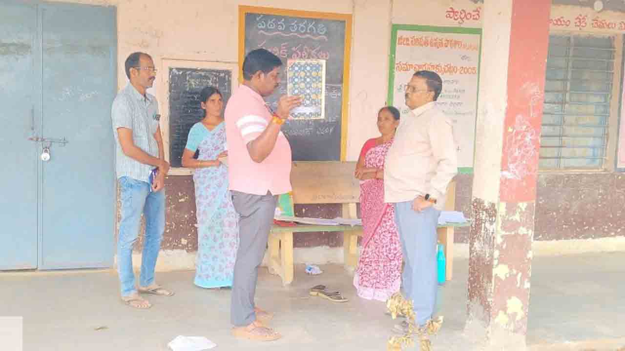 తప్పులులేని ఓటరు జాబితా సిద్ధం చేయాలి