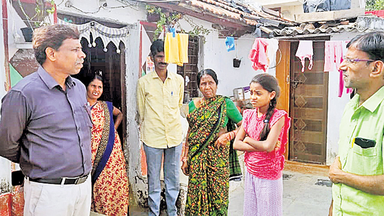 ముమ్మరంగా ఇంటింటి సర్వే