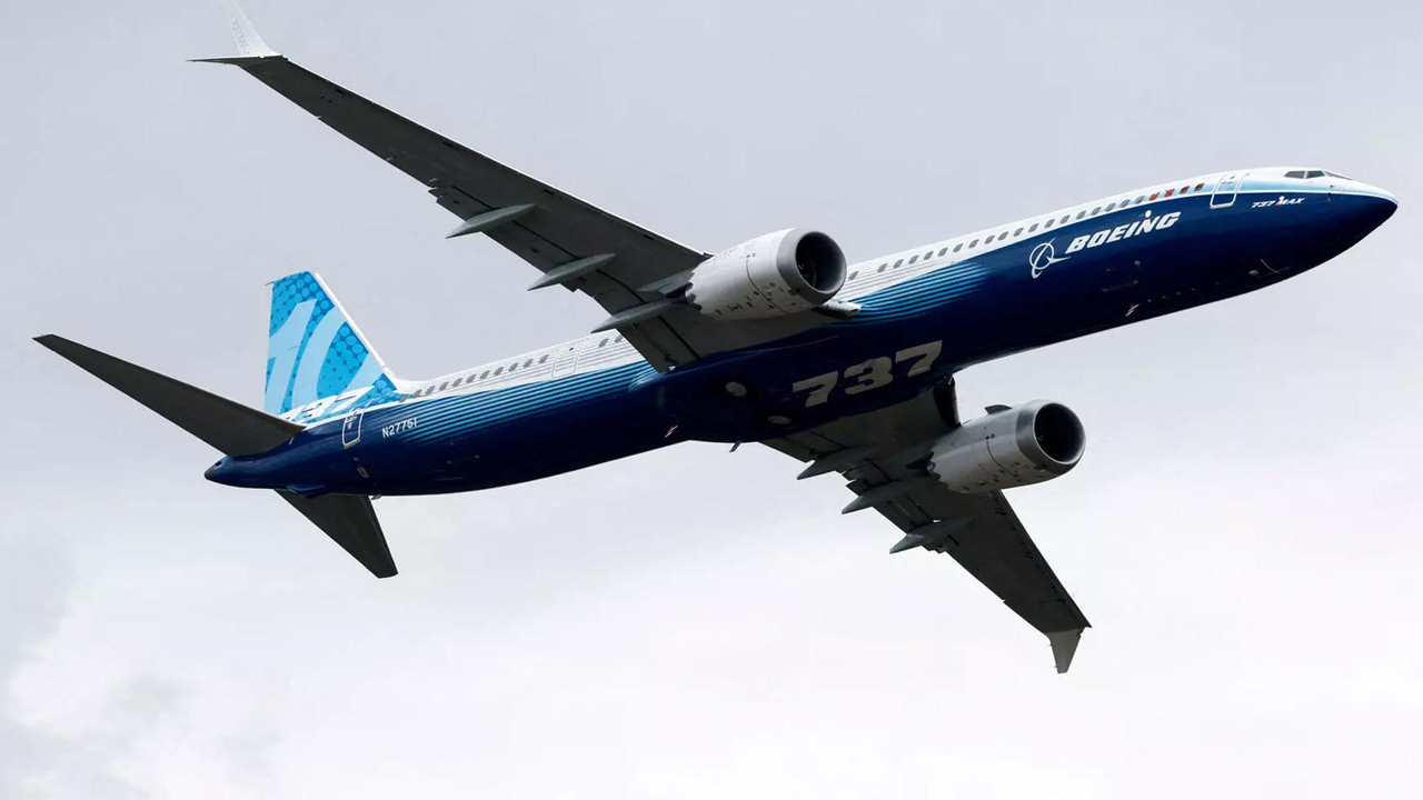 DGCA | అలాస్కా విమాన ఘటన.. కీలక నిర్ణయం తీసుకున్న డీజీసీఏ..!