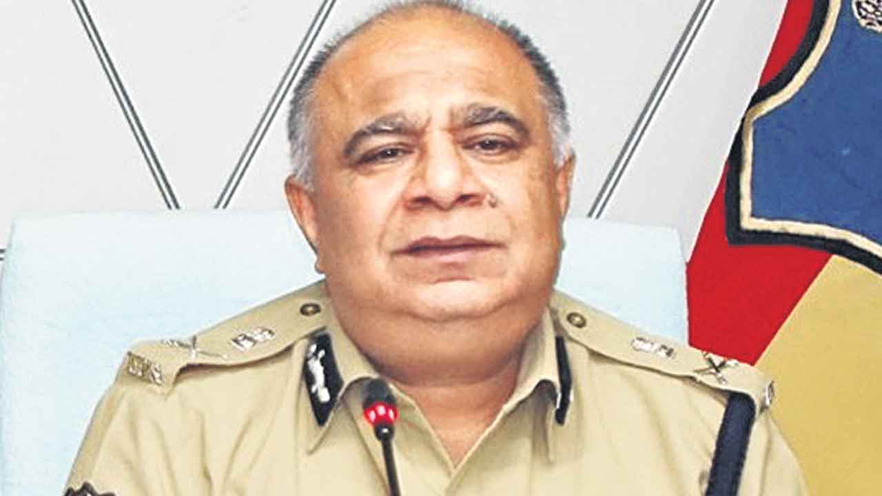 రహదారుల వెంట రోడ్‌ సేఫ్టీ క్లబ్బులు