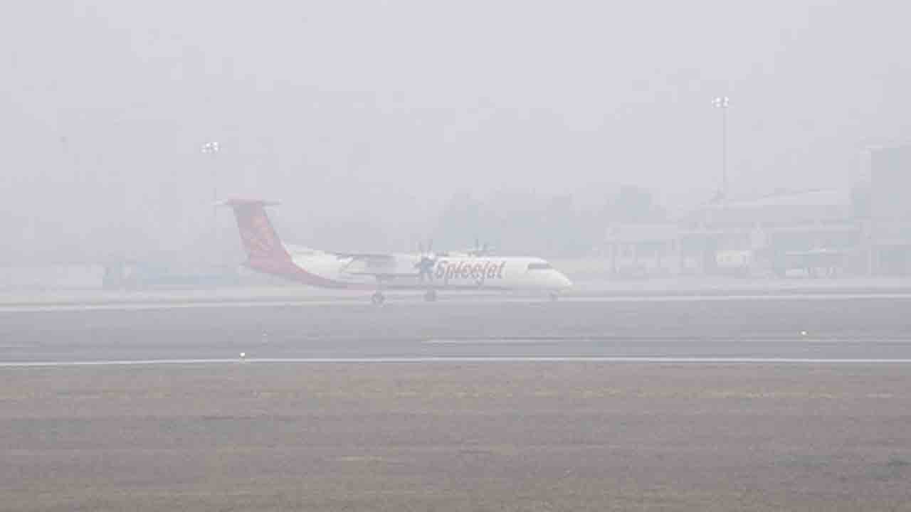 Delhi | ఢిల్లీలో అత్యంత శీతల వాతావరణం.. 3 డిగ్రీలకు పడిపోయిన ఉష్ణోగ్రతలు