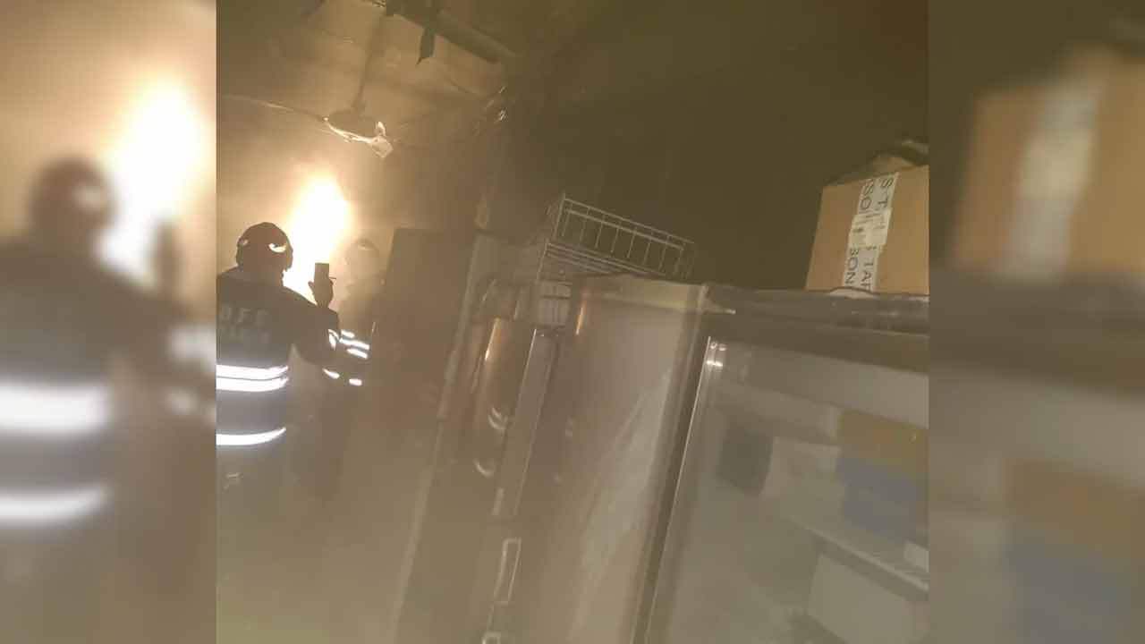 AIIMS | ఢిల్లీ ఎయిమ్స్‌లో అగ్నిప్రమాదం.. కాలిబుడిదైన ఫర్నీర్‌, రికార్డులు