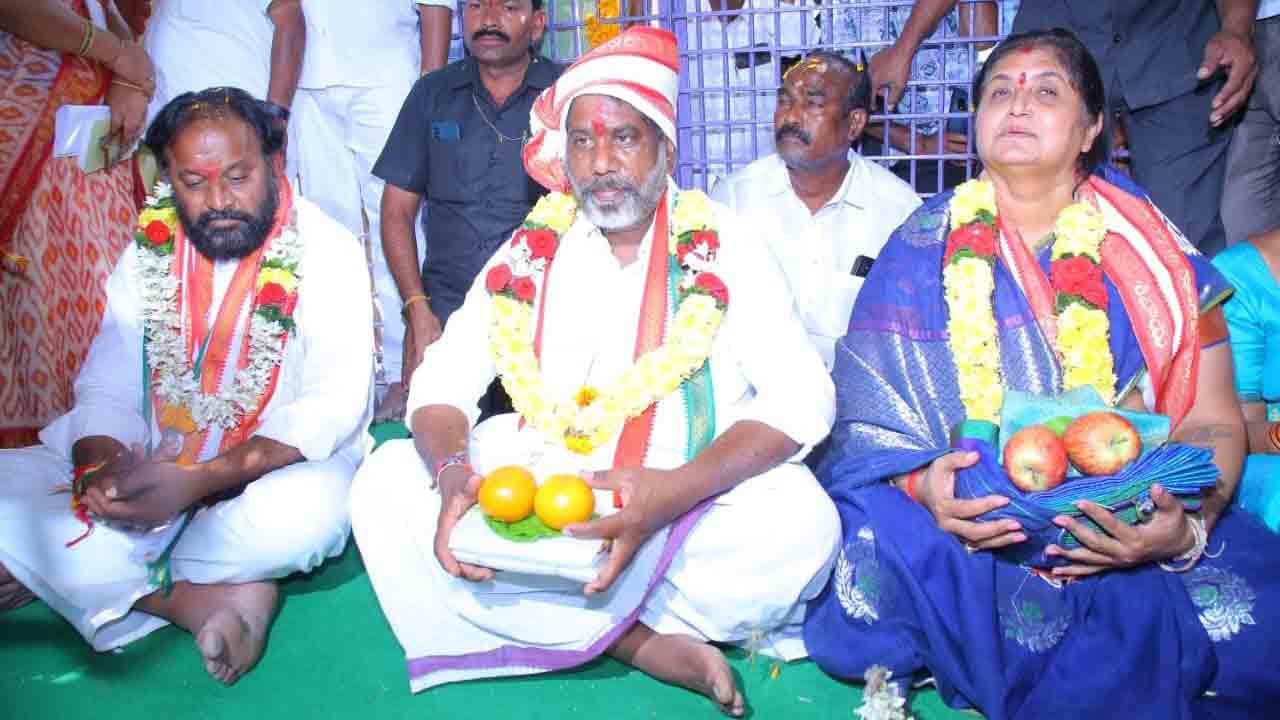 డిప్యూటీ సీఎం భట్టి పూజలు