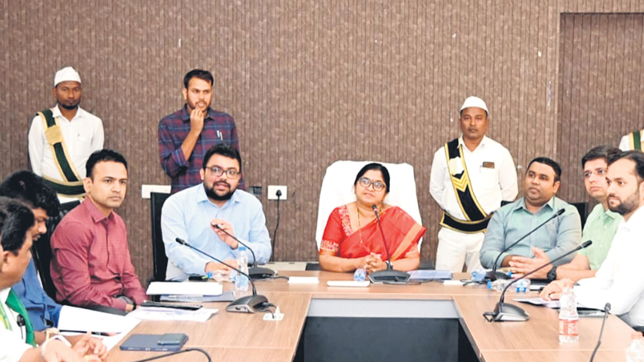 ‘ఫొటో ఓటరు జాబితా సవరణ’ను పకడ్బందీగా నిర్వహించాలి