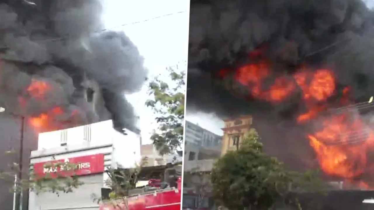 Explosion | చర్లపల్లి అండర్‌ గ్రౌండ్‌ డ్రైనేజీలో భారీ పేలుడు.. భయాందోళనలో స్థానికులు