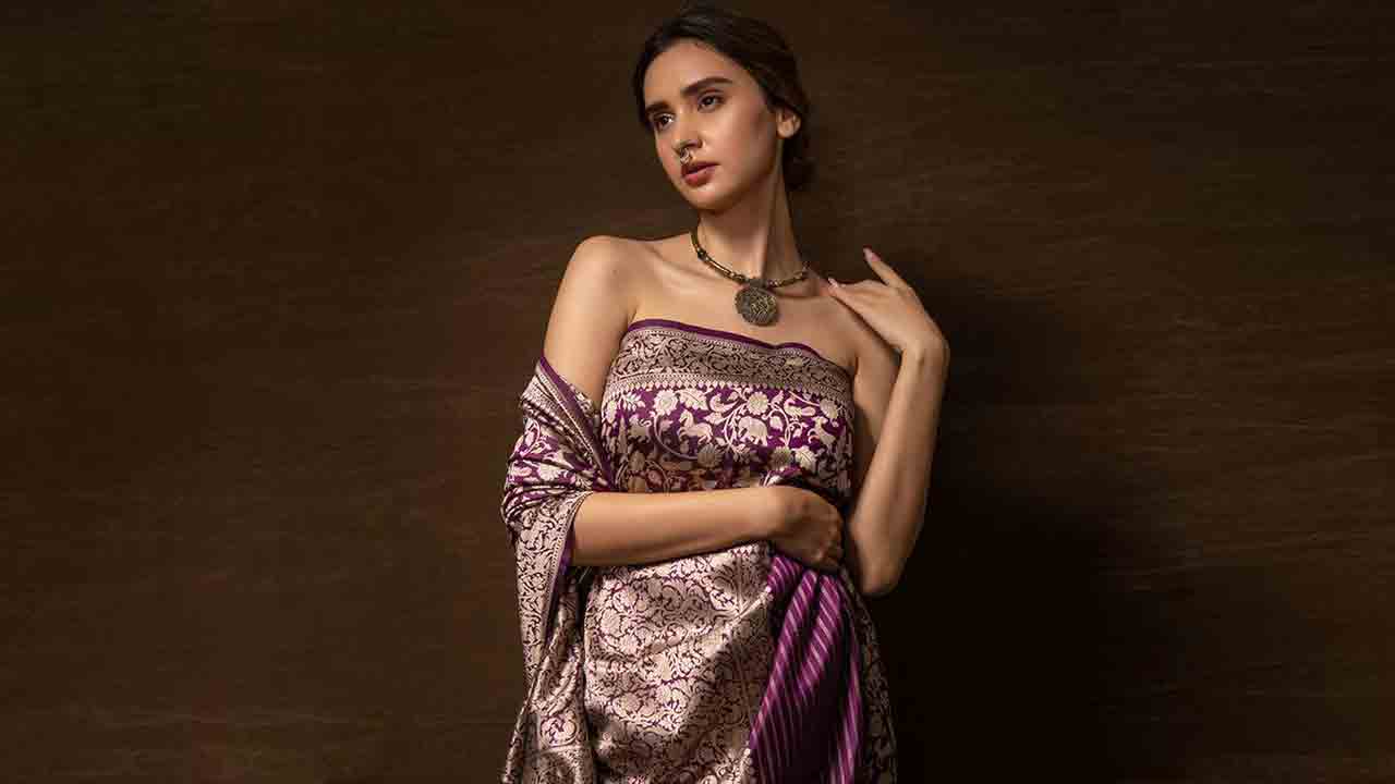 కంచిపట్టు కాంత చుట్టూ