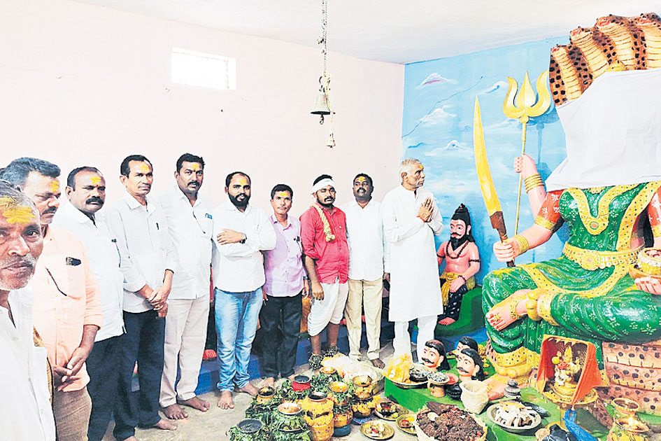 కనుల పండువగా రేణుకా ఎల్లమ్మ బోనాల జాతర