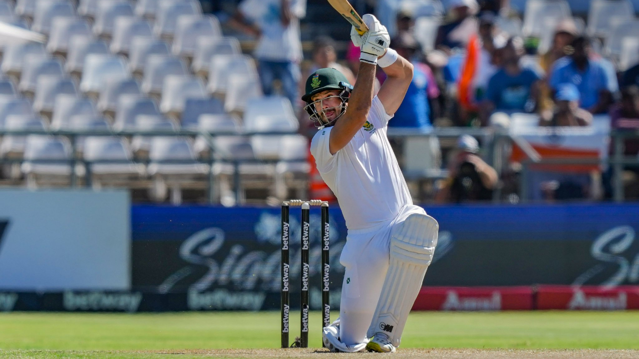 IND vs SA 2nd Test: మార్క్రమ్ శతకం.. కీలక ఆధిక్యం సాధించిన సఫారీలు.. భారత్ టార్గెట్ ఎంతంటే..!