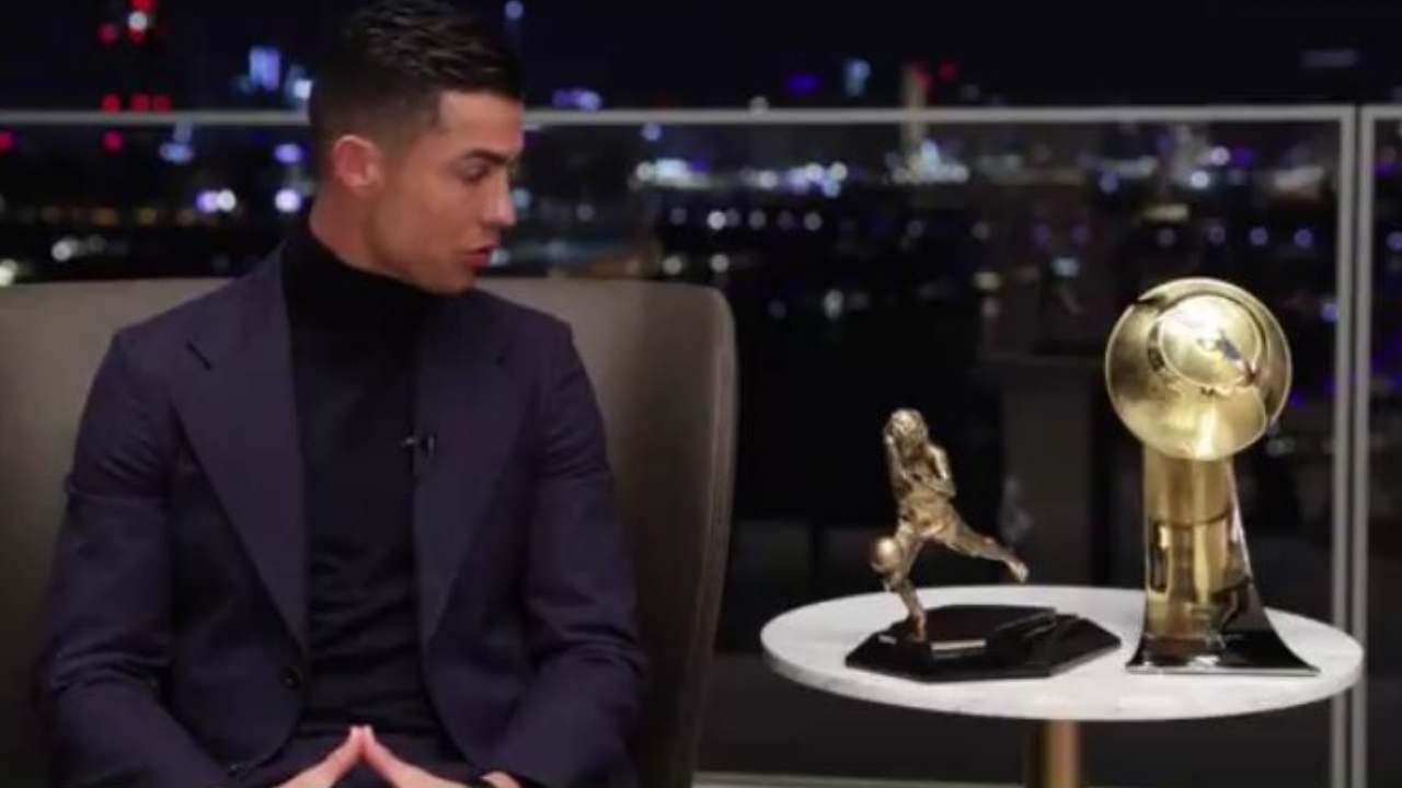 Cristiano Ronaldo: మెస్సీకి అవార్డుల వెల్లువ.. అవి విశ్వసనీయతను కోల్పోయాయి అంటూ సంచలన వ్యాఖ్యలు చేసిన రొనాల్డో..