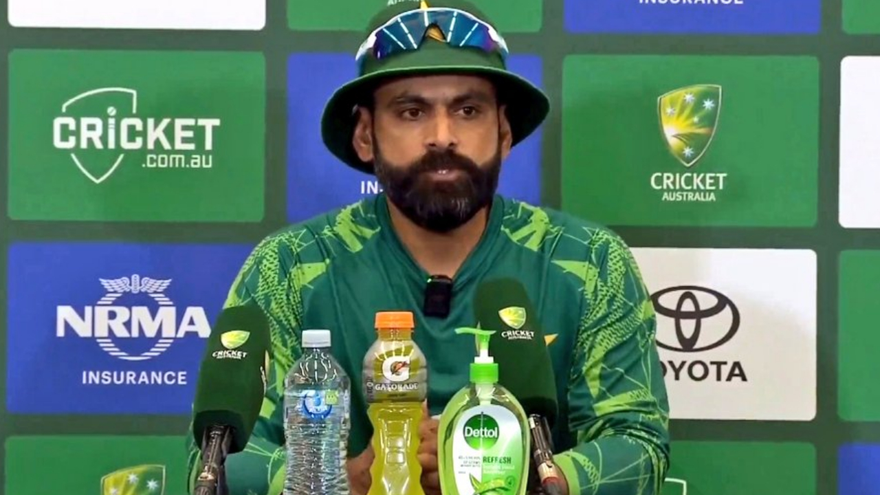 Pakistan Cricket: వాళ్లు ఆడకుంటే మమ్మల్ని ఏం చేయమంటారు..?  పాక్‌ టీమ్‌పై టీమ్‌ డైరెక్టర్‌ విసుర్లు