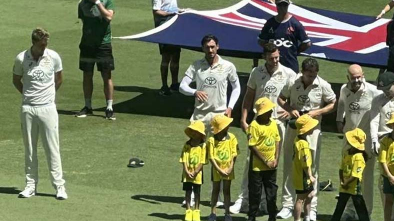 WI vs AUS:  కరోనా వచ్చినా మ్యాచ్‌ ఆడుతున్న గ్రీన్‌.. ఆటాడుకుంటున్న సహచర క్రికెటర్లు