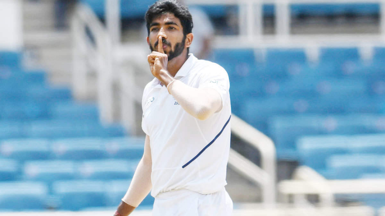 INDvsSA: బుమ్రాను ఊరిస్తున్న అరుదైన రికార్డు.. ఎంట్రీ ఇచ్చిన గ్రౌండ్‌లోనే సాధిస్తాడా..?