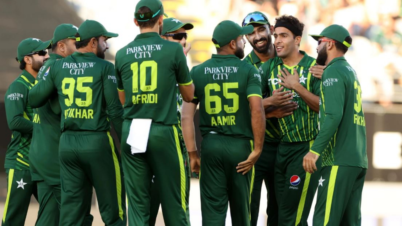 Pakistan Cricket Crisis: డ్రెస్సింగ్‌ రూమ్‌లో డిష్యూం డిష్యూం! పాక్‌ క్రికెట్‌లో మళ్లీ రచ్చకెక్కిన విభేదాలు..?