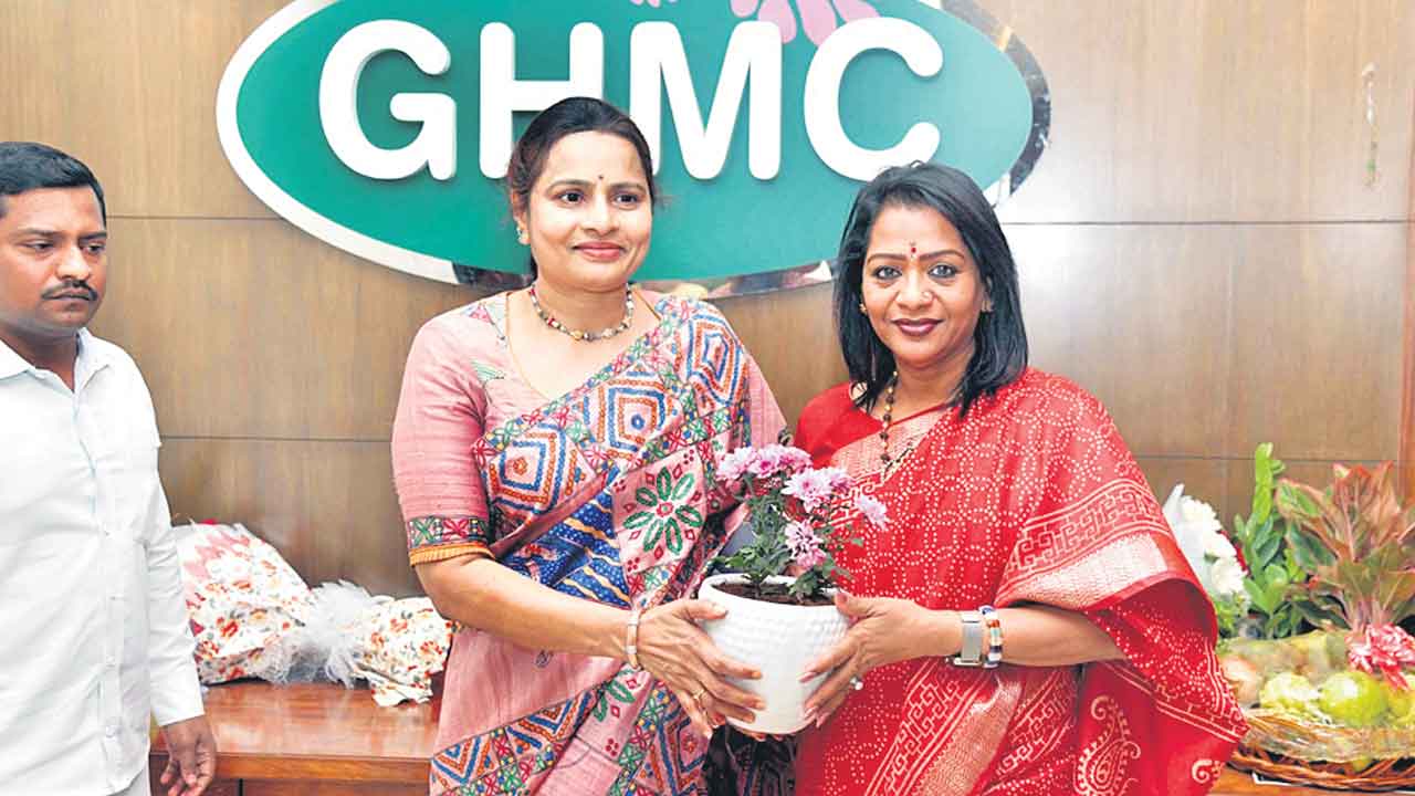 జీహెచ్‌ఎంసీలో కొత్త సంవత్సర సందడి