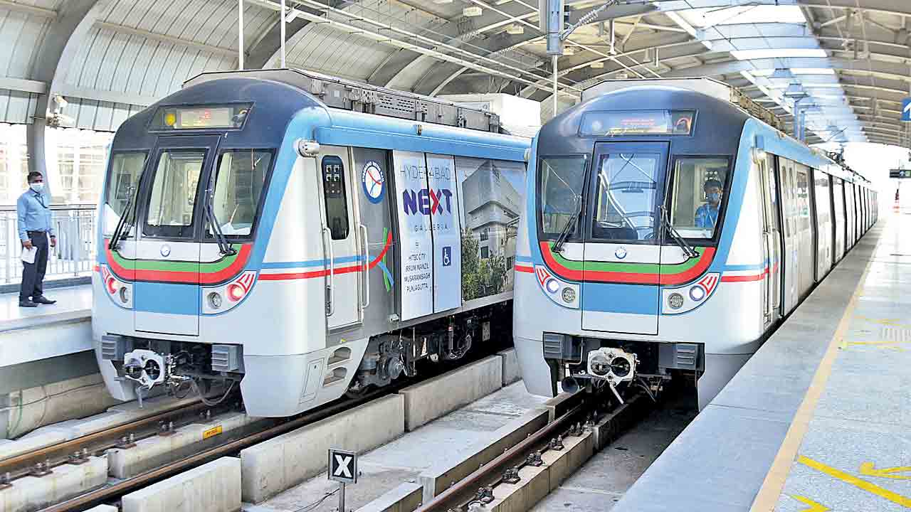 గచ్చిబౌలి మీదుగా మెట్రో మార్గం కష్టం