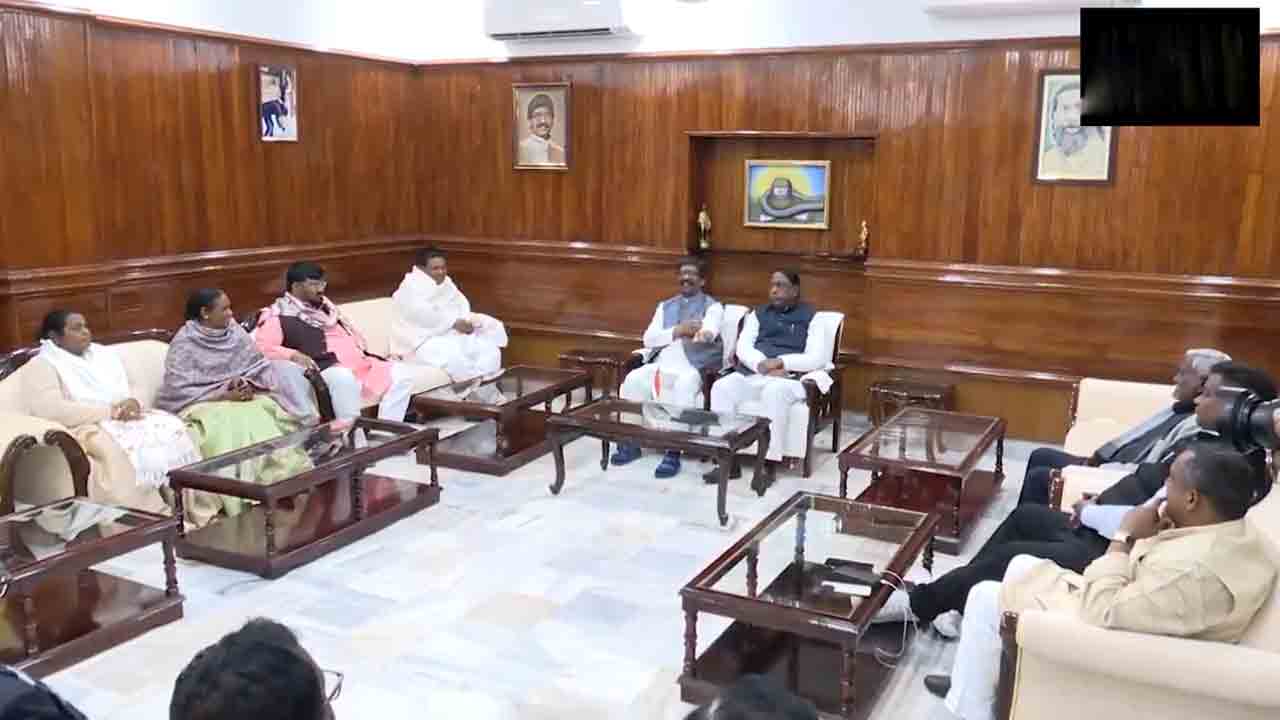 Hemanth Soren | జార్ఖండ్‌ సీఎం చుట్టూ బిగుస్తున్న ఈడీ ఉచ్చు.. ఇంట్లో మంత్రులు, ఎమ్మెల్యేలతో సోరెన్‌ సమావేశం..!