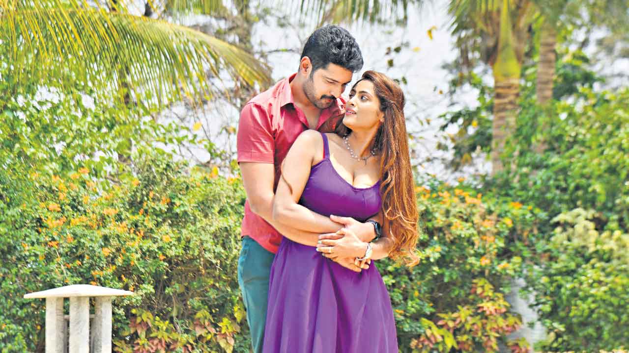 ప్రేమలోని కొత్త కోణం..