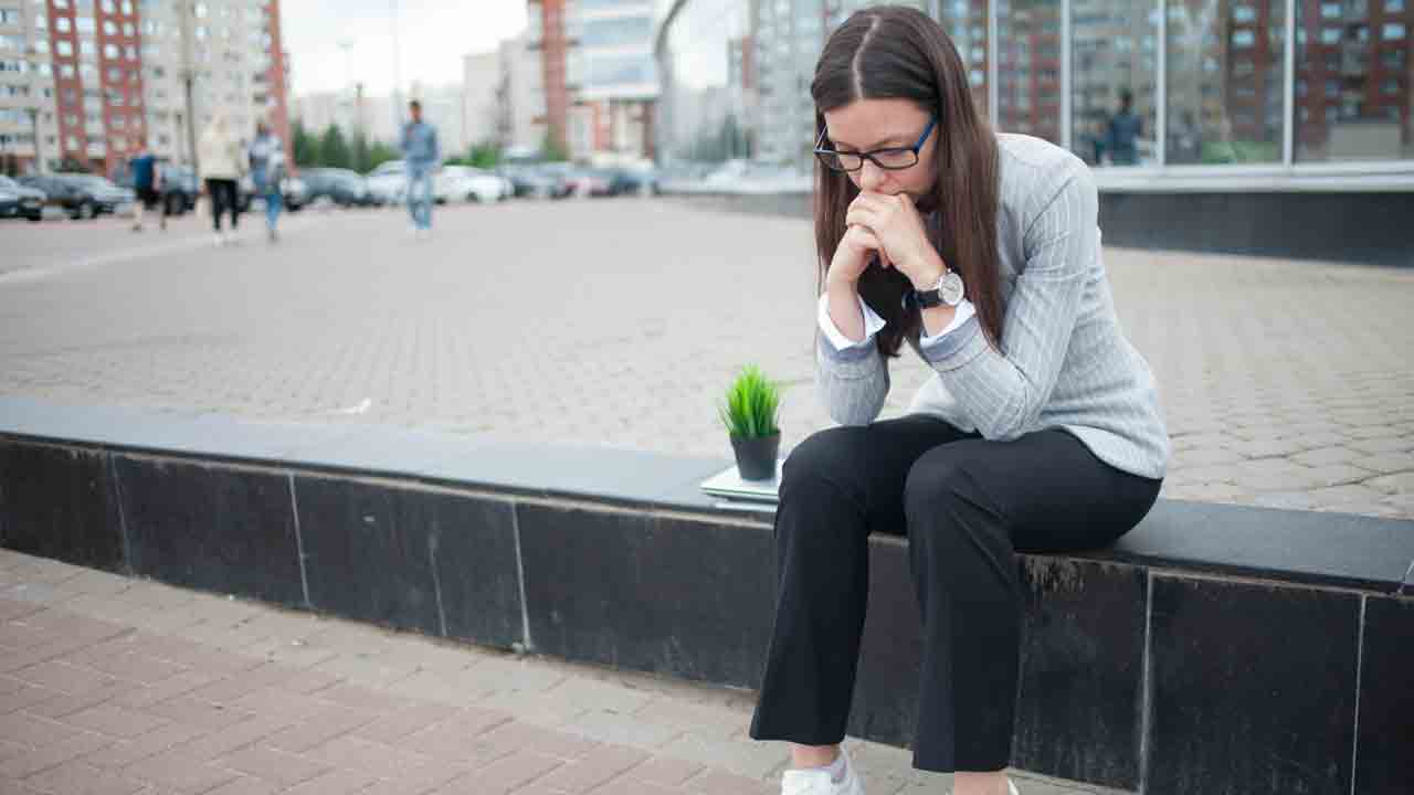 అమెరికాలో 98% పెరిగిన ఉద్యోగ కోతలు