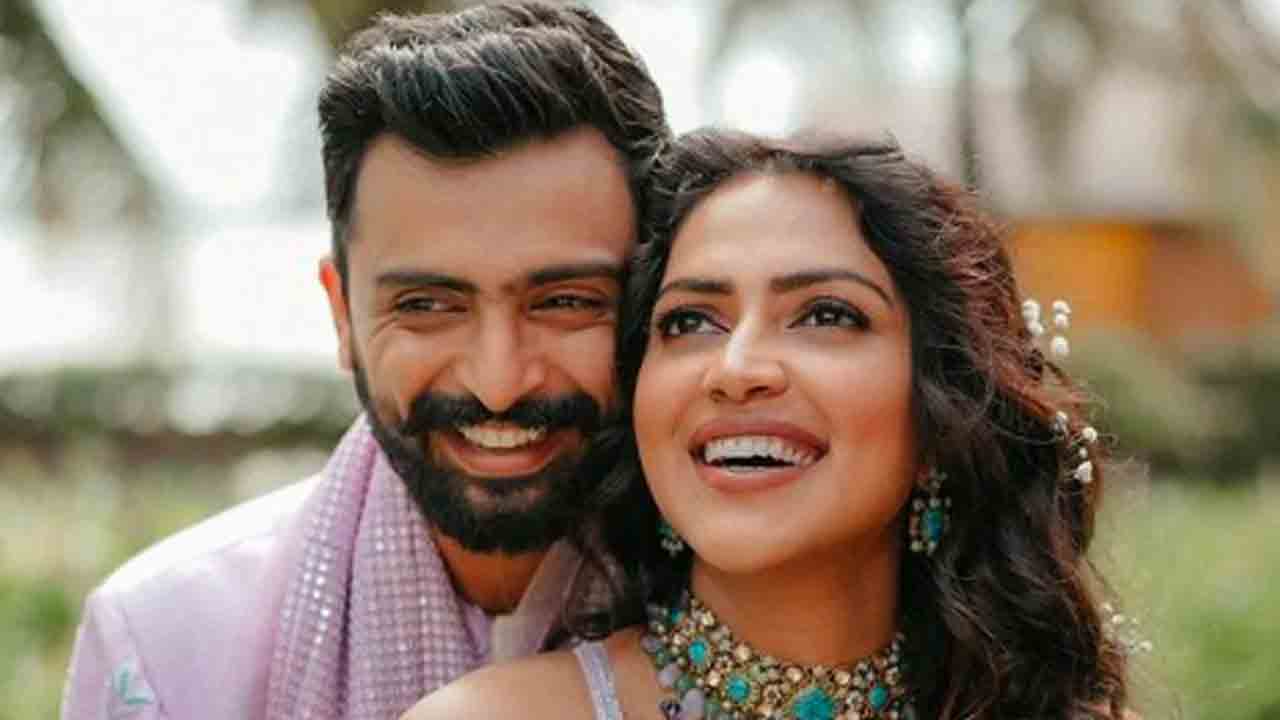 Amala Paul | తల్లికాబోతున్న అమలాపాల్‌.. బేబీబంప్‌ ఫొటోలు షేర్‌ చేసిన నటి